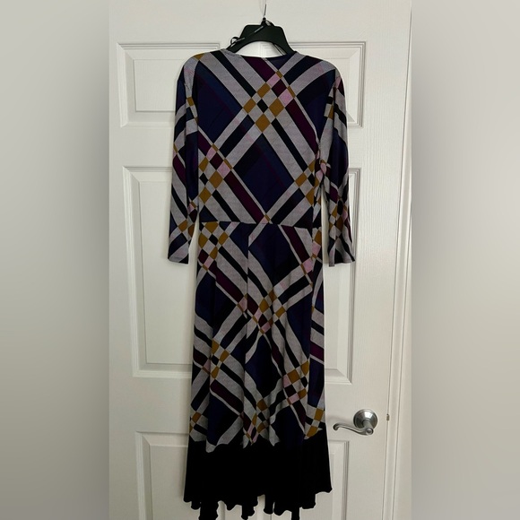 Nina Leonard Wrap Dress - Picture 2 of 4